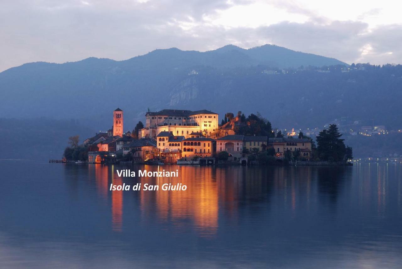 Villa Monziani, Exclusive Island Lakeside Villa 오르타산줄리오 외부 사진
