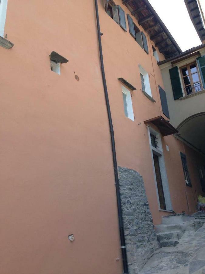 Villa Monziani, Exclusive Island Lakeside Villa 오르타산줄리오 외부 사진
